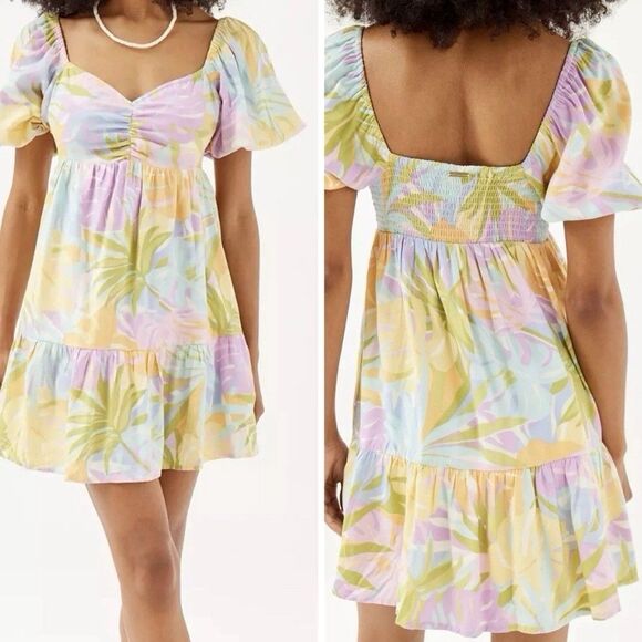 Billabong Dresses & Skirts - Billabong Be Mine Mini Dress Womens Medium Cotton Viscose Pastel Puff Sleeve